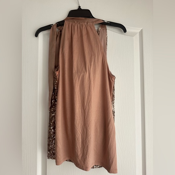 Ann Taylor Gold Sequin Scalloped top - Picture 3 of 3